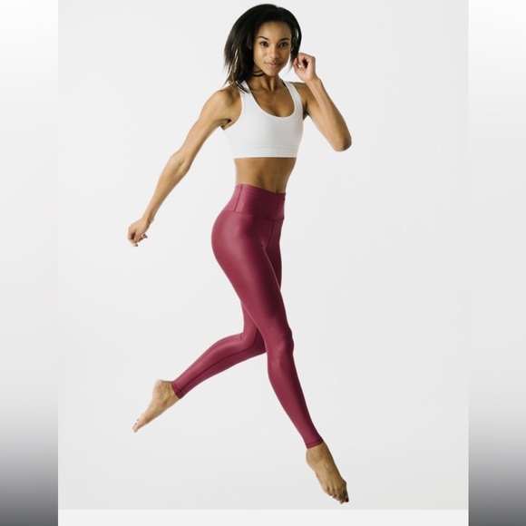 Zyia Cranberry Metallic Light n Tight Leggings 28” Long Sz 8-10 - Picture 3 of 7